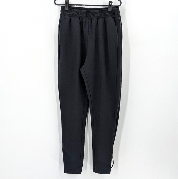 Gymshark Pants - Gymshark Track Sweatpant Spell Out Logo Ankle Zip